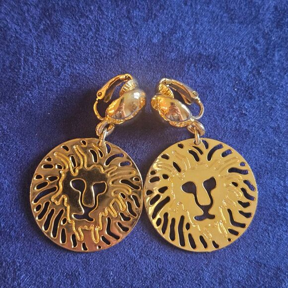 Anne Klein Clip-On Earrings Goldtone Vintage 80s Lion Head Statement Bold - Picture 1 of 4